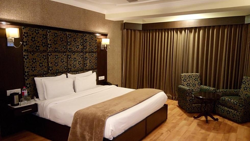 Hotel Pacific Srinagar  Luaran gambar